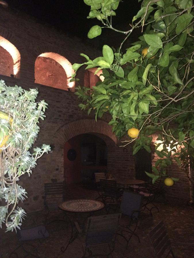 Hotel La Vieille Demeure Torreilles Exterior foto